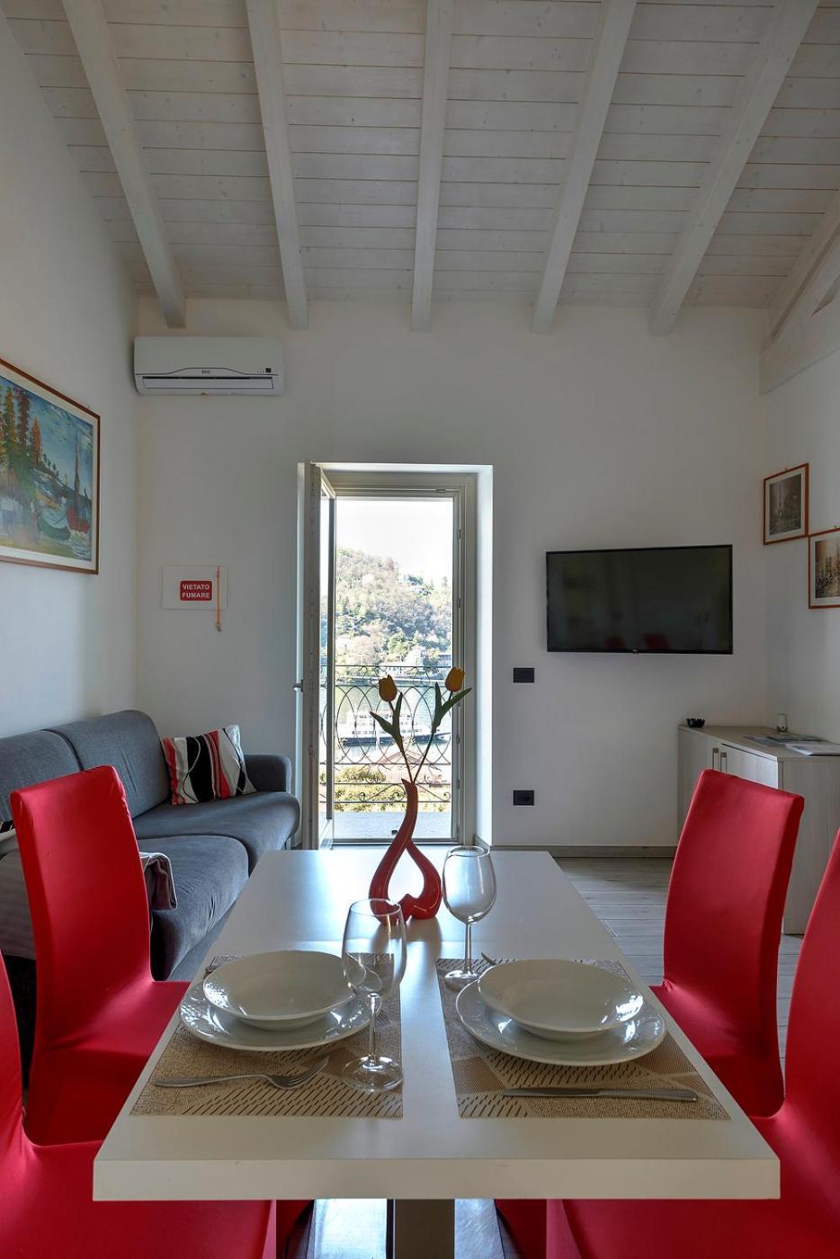 Appartamenti I Fiori Del Lago Laveno Ngoại thất bức ảnh